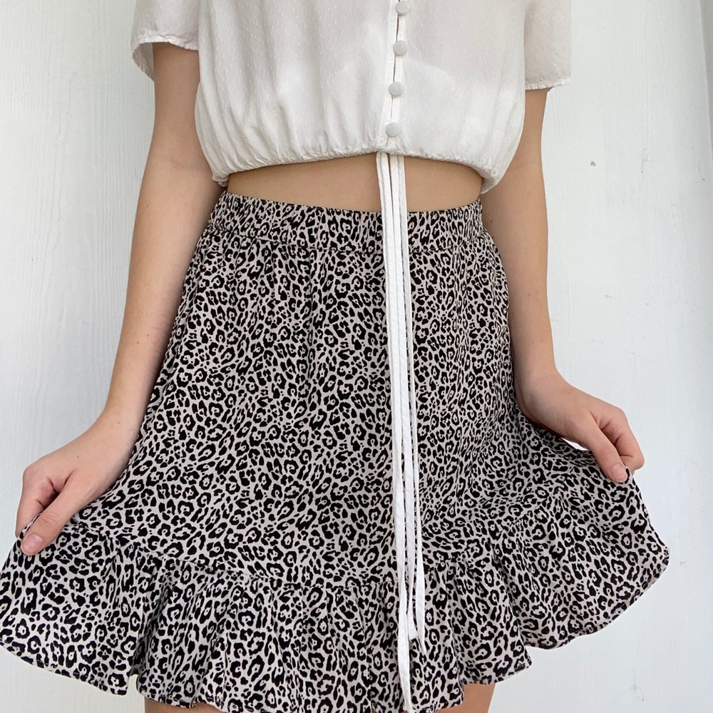 Beautiful cheetah print skirt - Picture 4 of 4